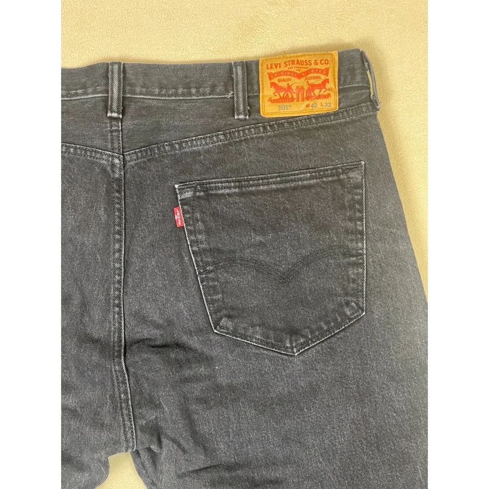 Levis‎ Jeans Mens 42x32 Black 501 XX Denim Button Fly Casual Straight Adult